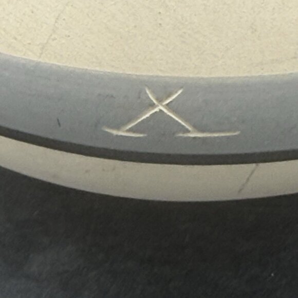 Signed Grey Feather #8 Desert Pueblo Pottery Vase Cream Grey White - Picture 5 of 10